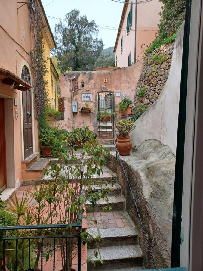 포르투산투스테파노 Casa Sul Porto Vista Mozzafiato 아파트 외부 사진
